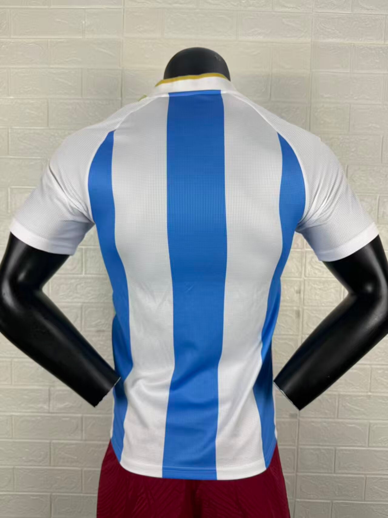 2025/26 Argentina Home Player Version Jersey - White Body Wide Sky Blue Central Vertical Stripe Fine Grid Texture Three Gold Stars Gold Collar Trim - Gold Three Stripes - AFA Square Crest