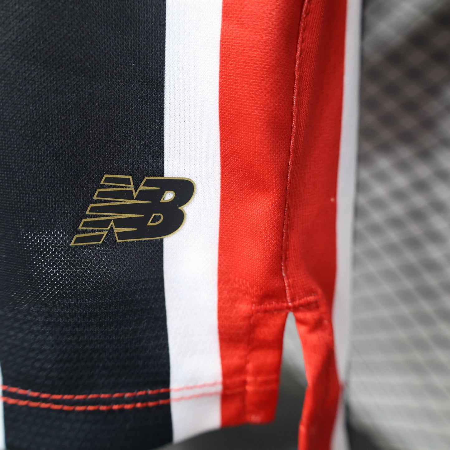 2025/26 São Paulo FC Away Player Version Jersey - New Balance - Red Black White Vertical Thin Stripe - Gold V-Neck Collar - SUPERBET White Sponsor