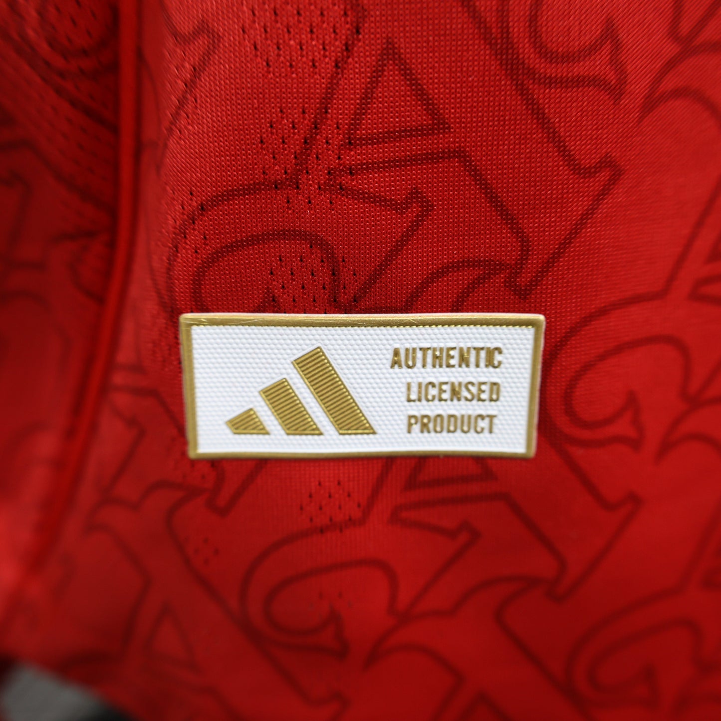2025/26 Arsenal Home Player Version Jersey - Red Body White Sleeves All-Over Subtle Graphic Texture - White Three Stripes - Arsenal Cannon Crest - Emirates Fly Better Principal Sponsor - Men's