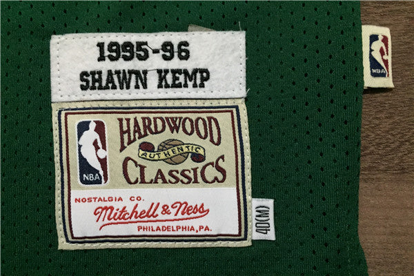 Shawn Kemp #40 Seattle SuperSonics Green 1995-96 Hardwood Classics Swingman Jersey – Mitchell & Ness