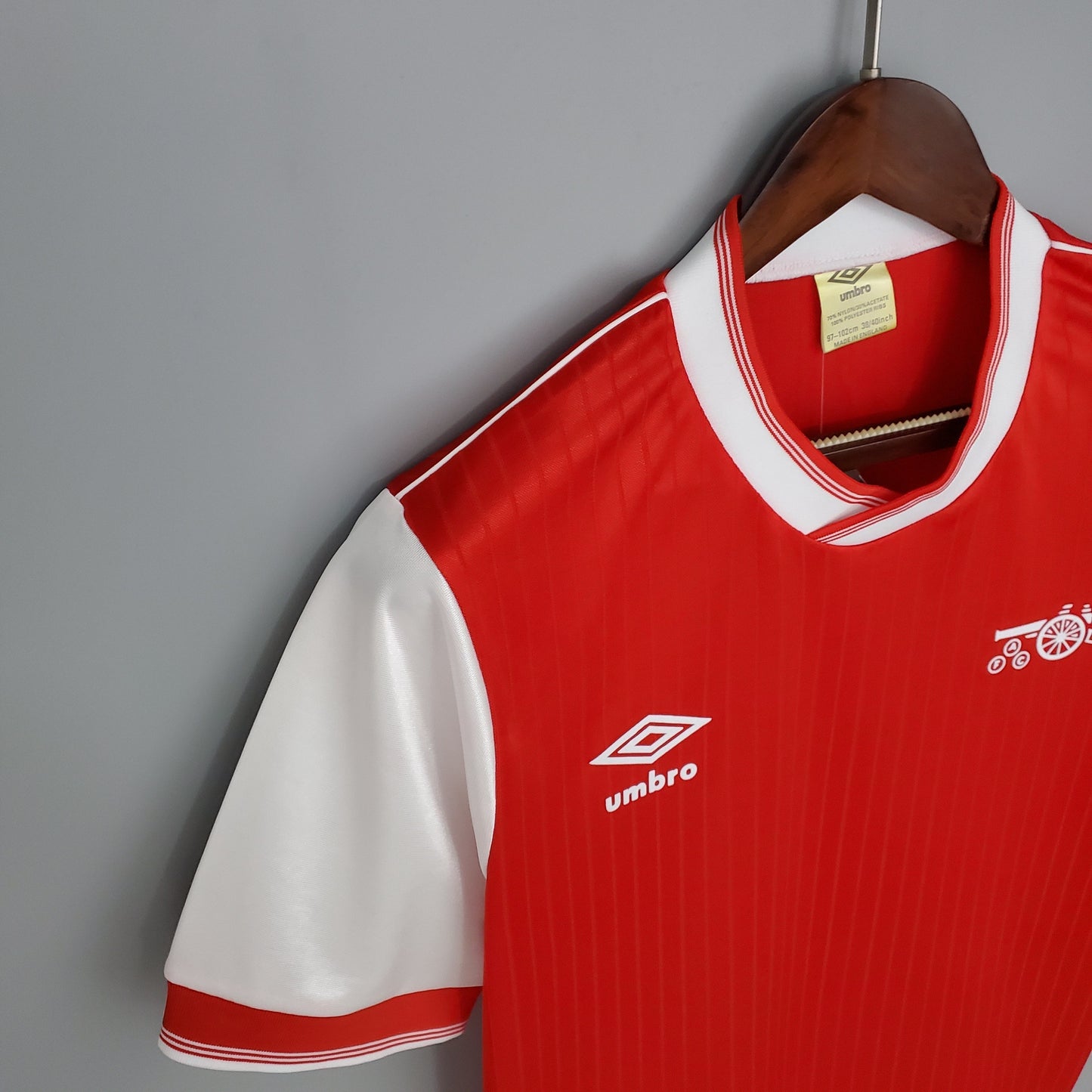 Arsenal 1983-86 Home Retro Jersey – Classic Umbro Red Shadow Stripe Kit