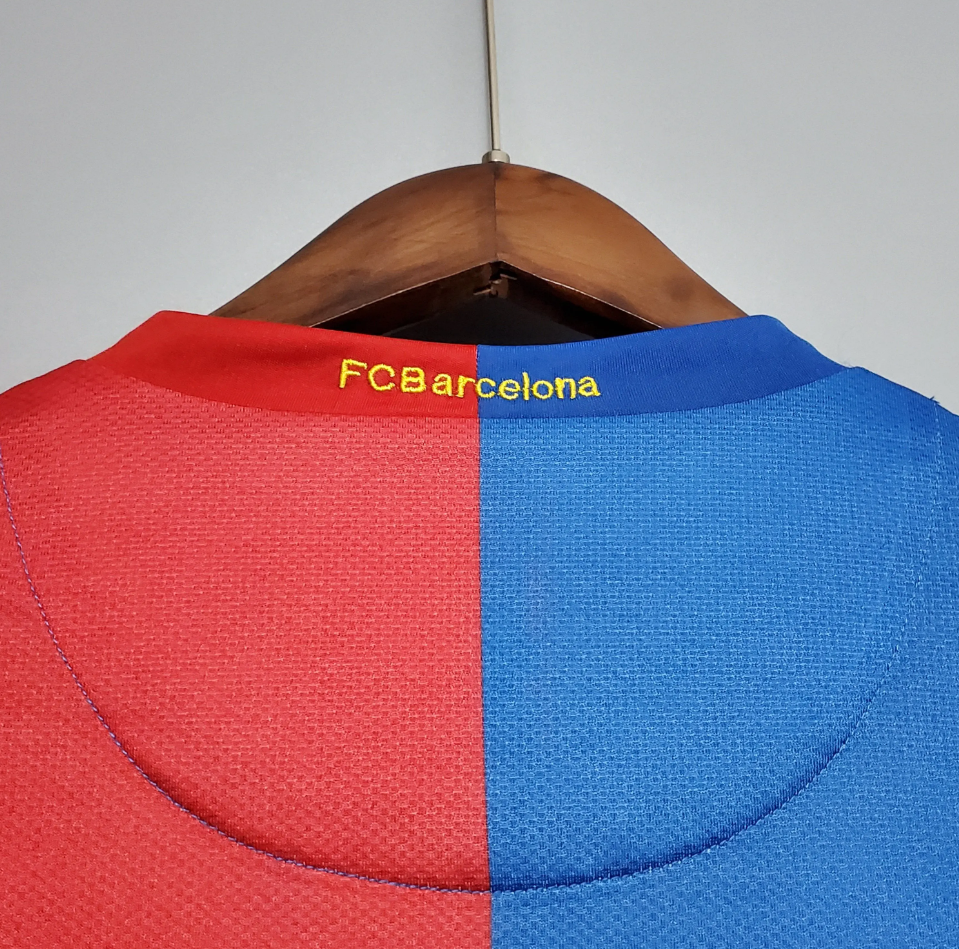 FC Barcelona 2006-07 Home Long Sleeve Retro Jersey – Nike Blue Red Vertical Stripe V-Neck No Sponsor Ronaldinho Messi Eto'o Xavi Iniesta Puyol La Liga Winner Fan Version Football Shirt