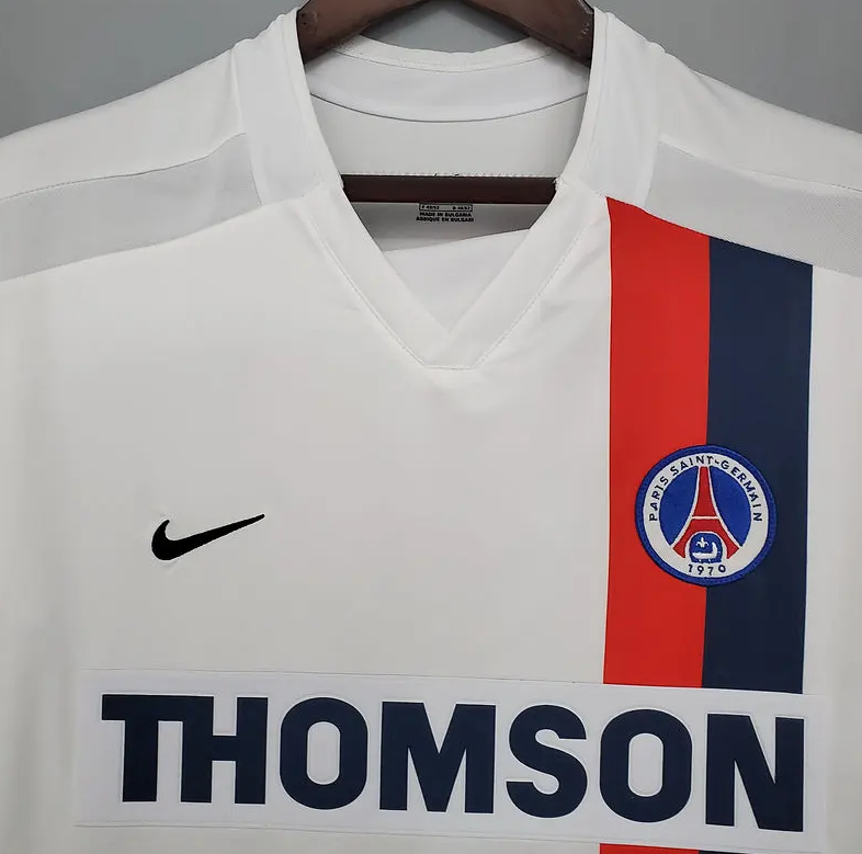 Paris Saint-Germain 2002-03 Away Jersey – White Nike Thomson Retro Ligue 1 Football Shirt | Ronaldinho Pochettino Classic Early 2000s PSG Kit
