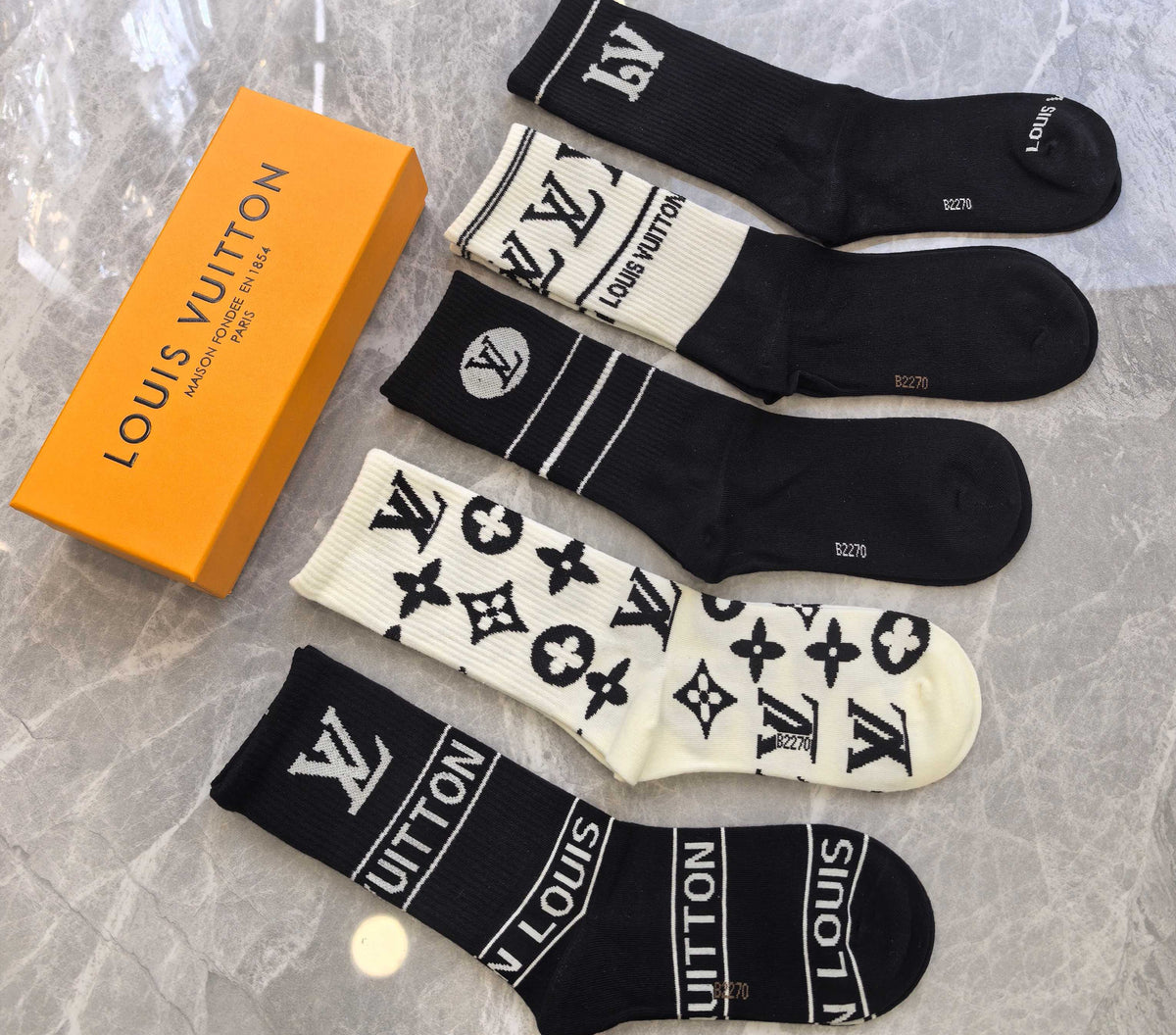 Louis Vuitton Black White Large Mixed Wordmarks Crew Socks, image 6