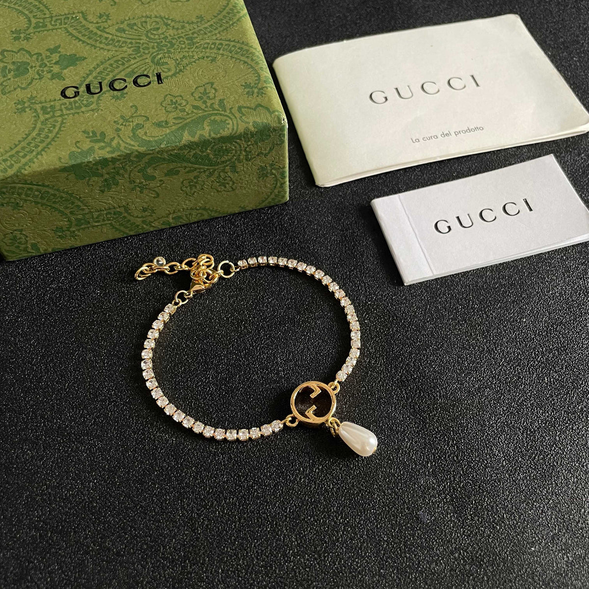Gucci Vintage-Inspired Bracelet - image 9
