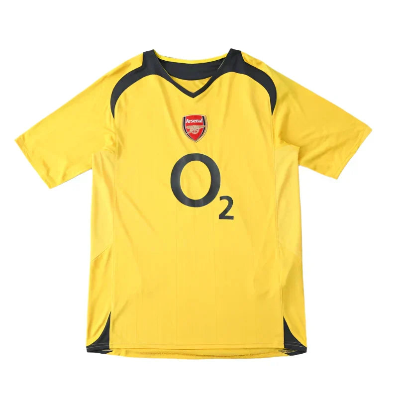 Arsenal FC Away Retro Fan Jersey – 2005/06 Season