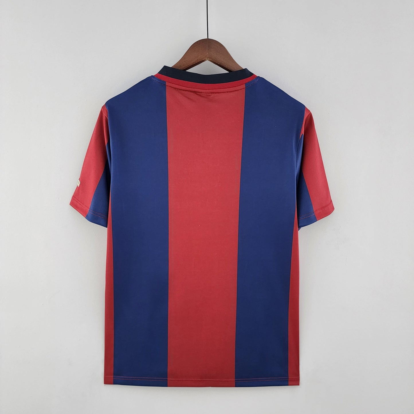 Barcelona 1998-99 Home Retro Jersey – Nike Blaugrana Figo Rivaldo Guardiola Kluivert Xavi Football Shirt