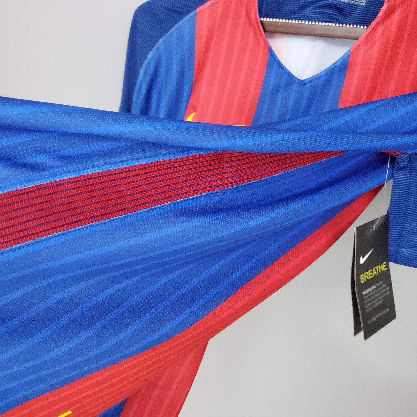 FC Barcelona 2016-17 Home Jersey – Blue Red Stripe Nike Qatar Airways Retro Football Shirt | MSN Last Season