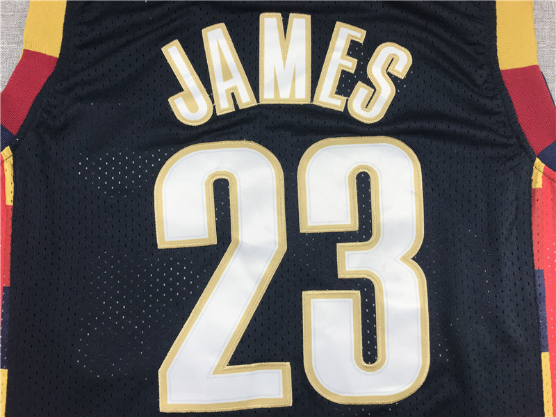 LeBron James #23 Cleveland Cavaliers Black 2008-09 Mitchell & Ness Hardwood Classics Swingman Jersey