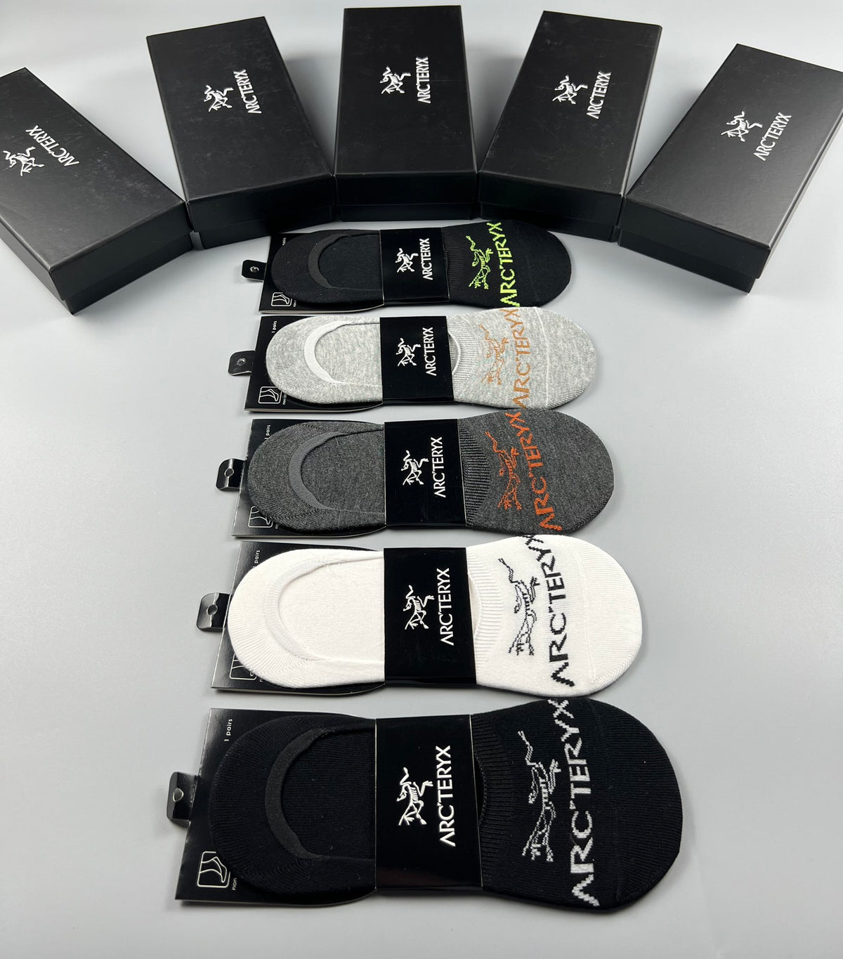 Arc'teryx Neutral Packaged Small Foot Text No-Show Socks, image 9