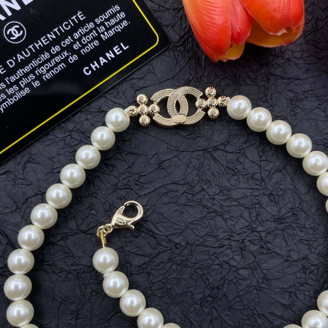 Chanel style bracelets - product photo 6