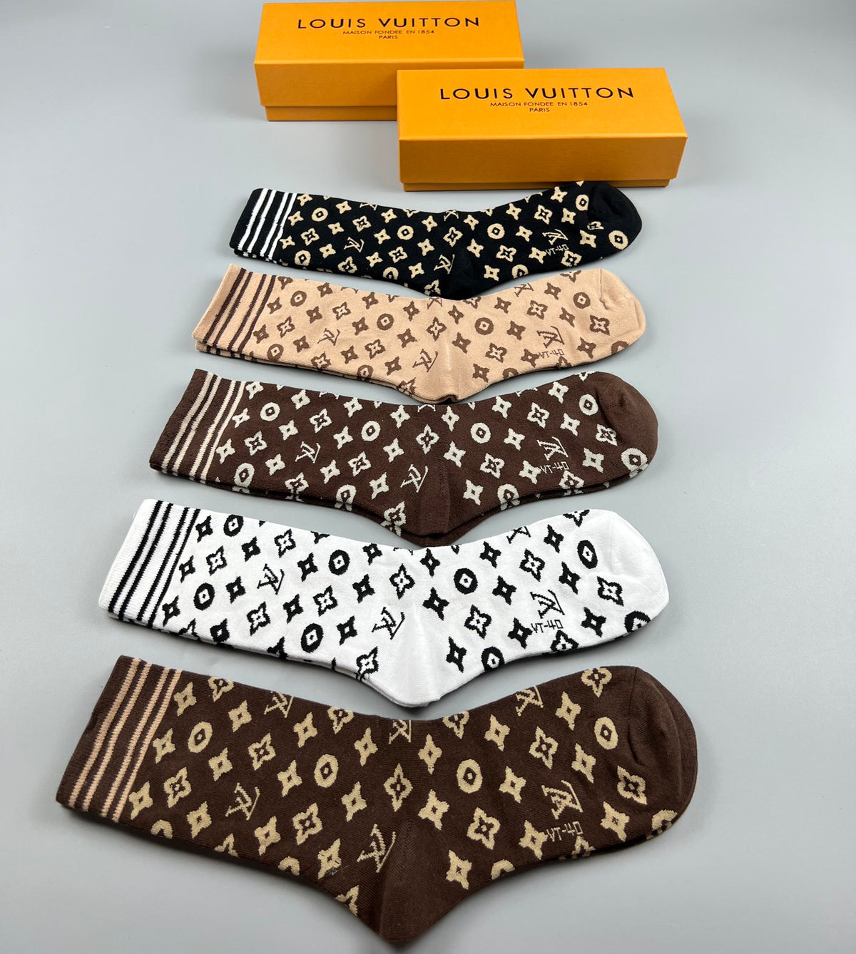 Louis Vuitton Earthy Black White Repeated Flowers Crew Socks, image 9