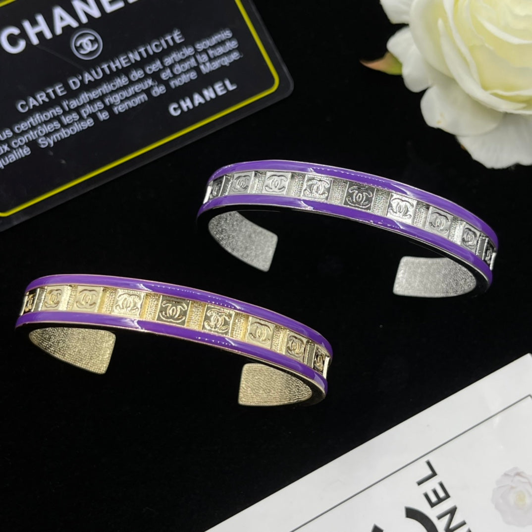 Chanel style bracelets - product photo 7