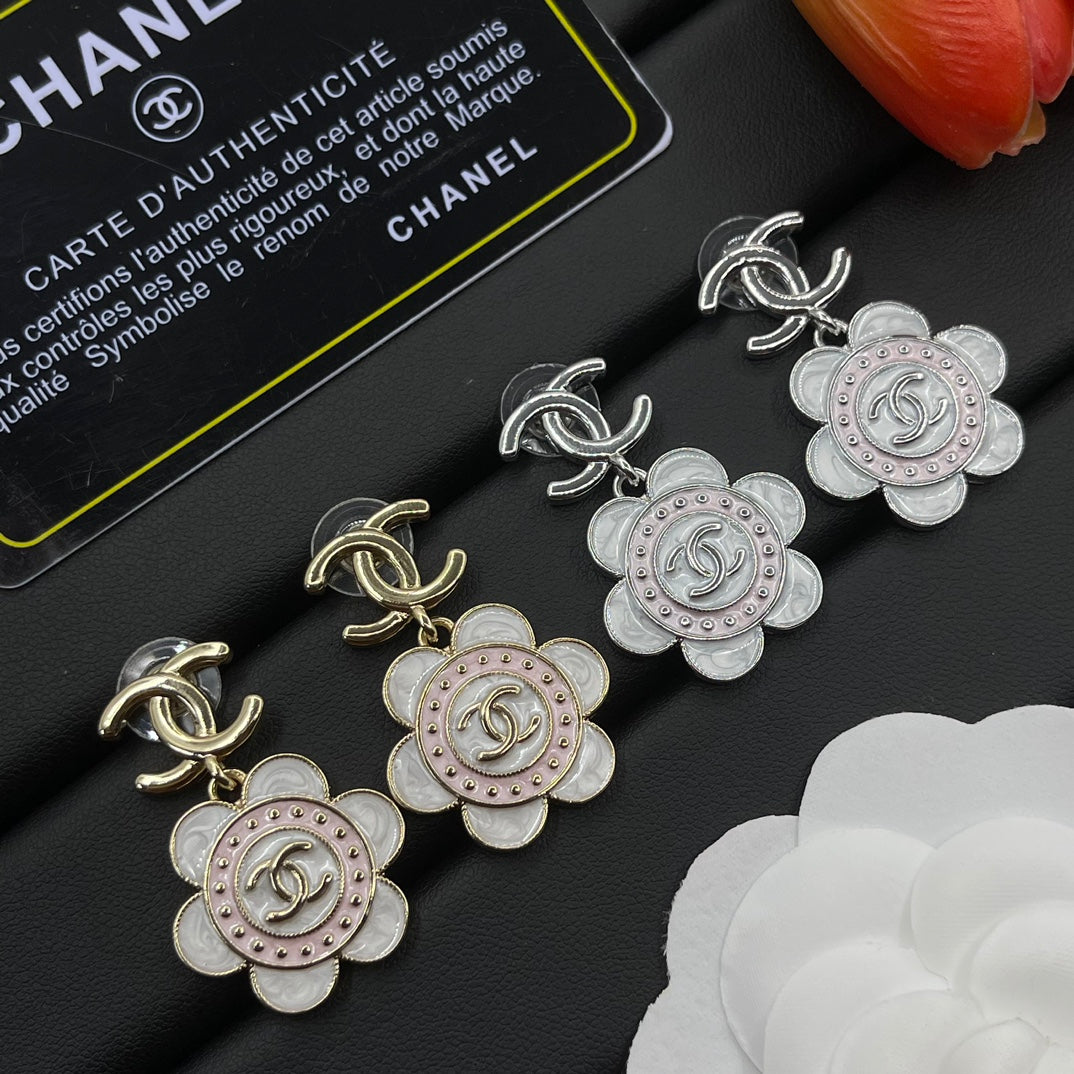 Chanel style earrings - product photo 7