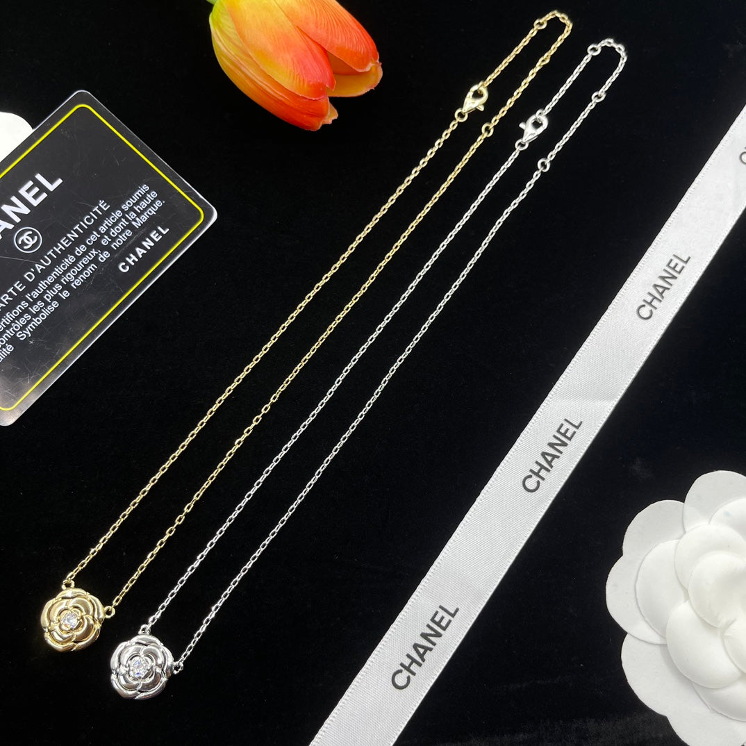 Chanel style necklaces - product photo 7