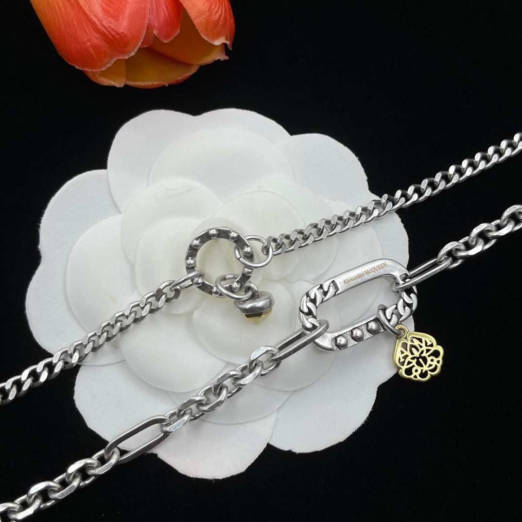 Alexander McQueen Layered Skull Charm necklace in Silver Tone, detail view 6