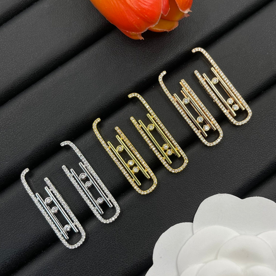 Messika Long Link Drop earrings in Silver Tone, detail view 21