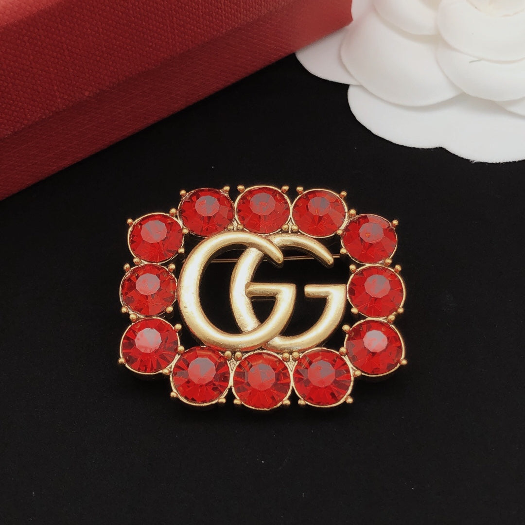 Gucci Crystal Red Brooch - image 6