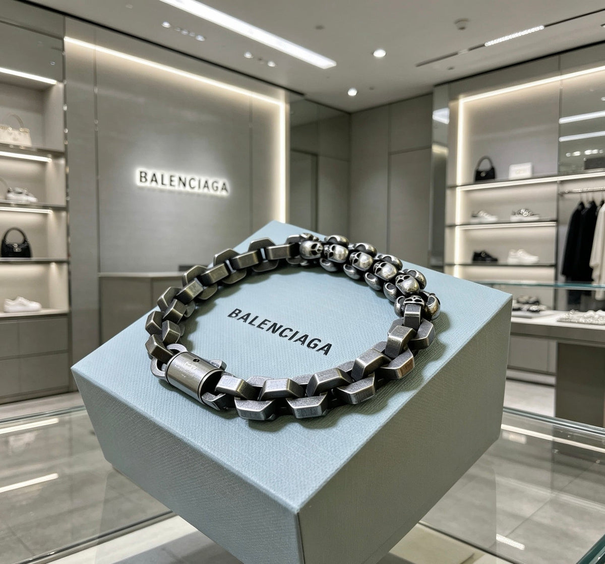 Balenciaga Men's Bracelet – Style 08 - image 9