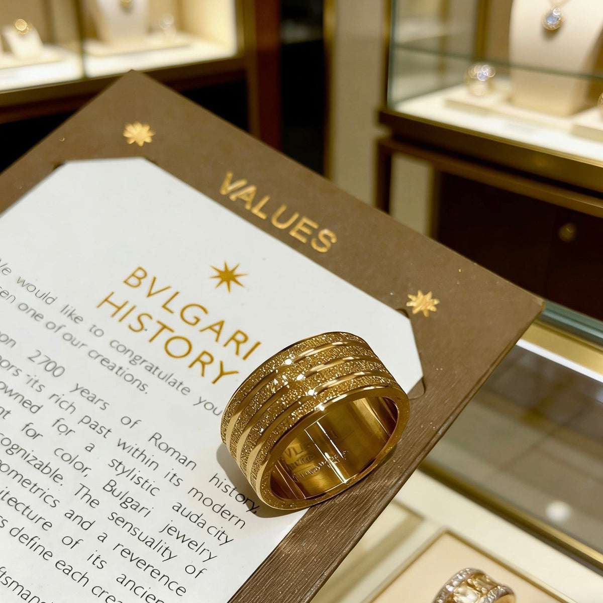 BVLGARI Divas' Dream V-Gold Tone Unisex Ring – Style 09 - image 9