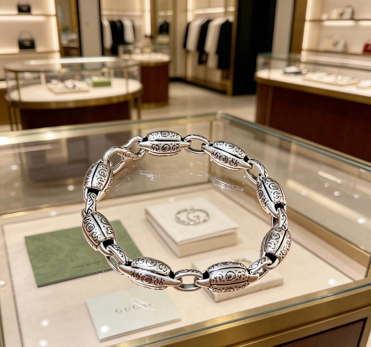 Gucci Unisex Bracelet – Style 102 - image 9
