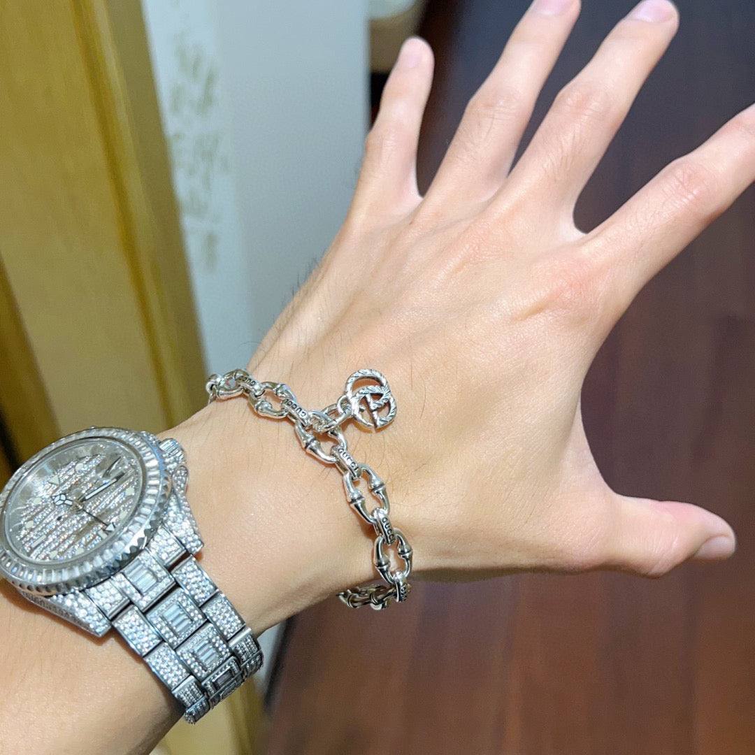 Gucci Unisex Bracelet – Style 03 - image 9