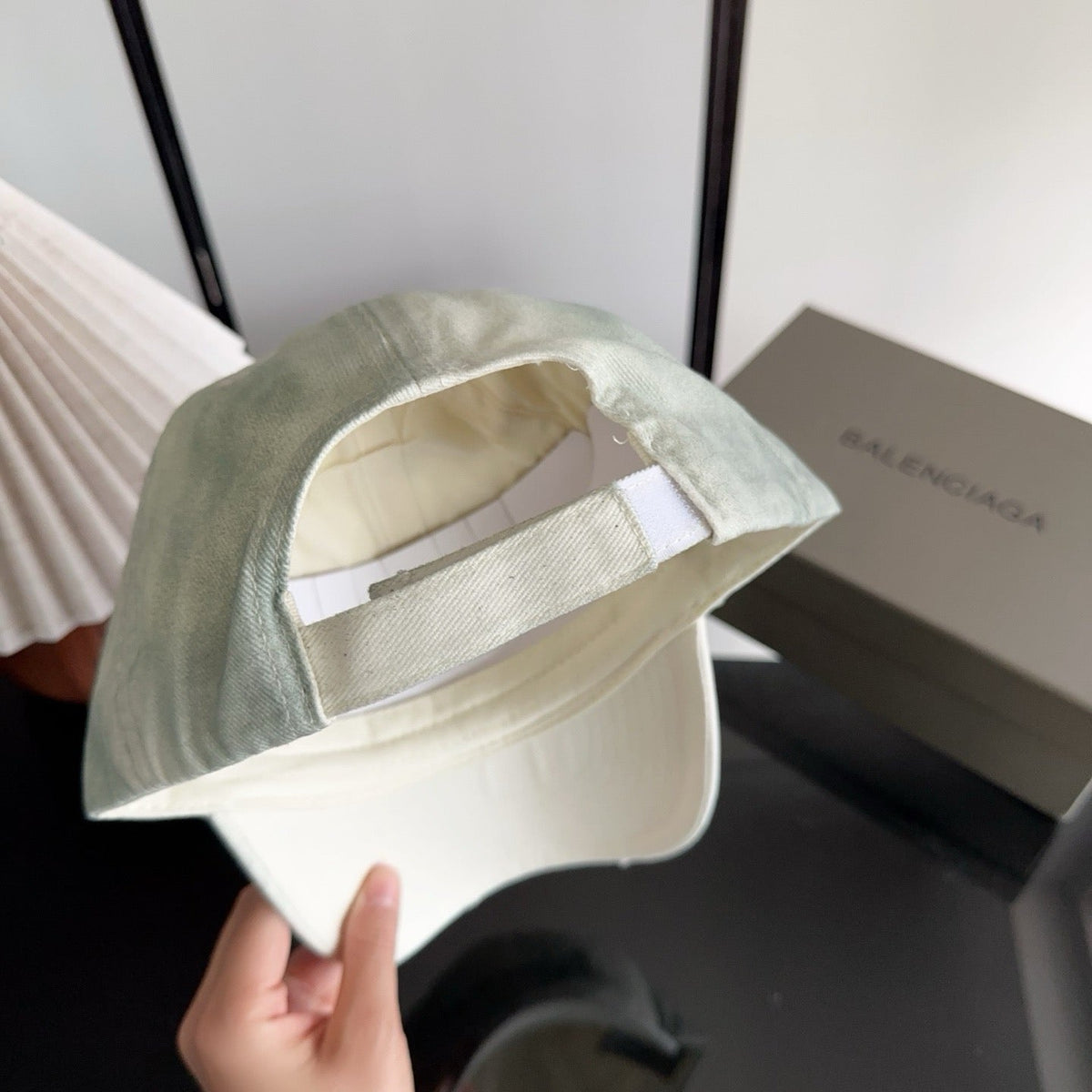 Balenciaga Embroidered Baseball Cap - image 9