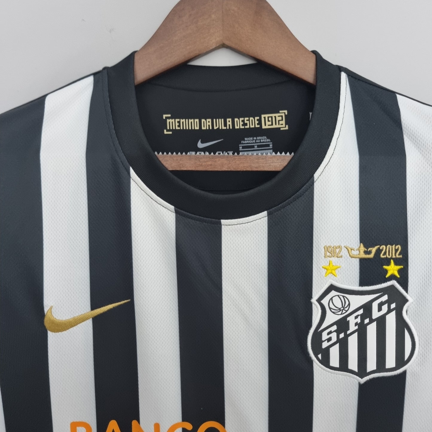 Santos FC 2013 Away Jersey – Black & White Stripes Nike Banco BMG Netshoes Retro Brasileirão Football Shirt | Neymar Era Classic Santos Kit