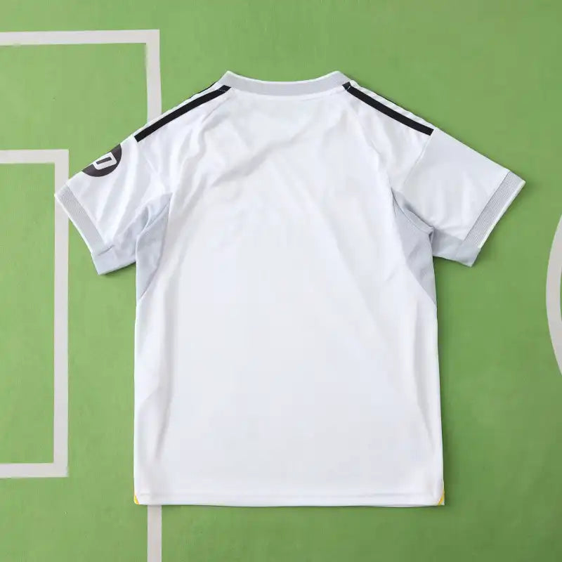 Real Madrid CF Home Kids Kit 2025/26 – White Football Jersey & Shorts Set with Gold Trim