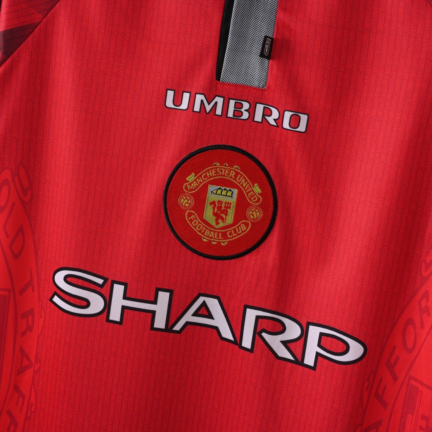 1996/97 Manchester United Home Retro Jersey - Umbro - SHARP Sponsor - Theatre of Dreams