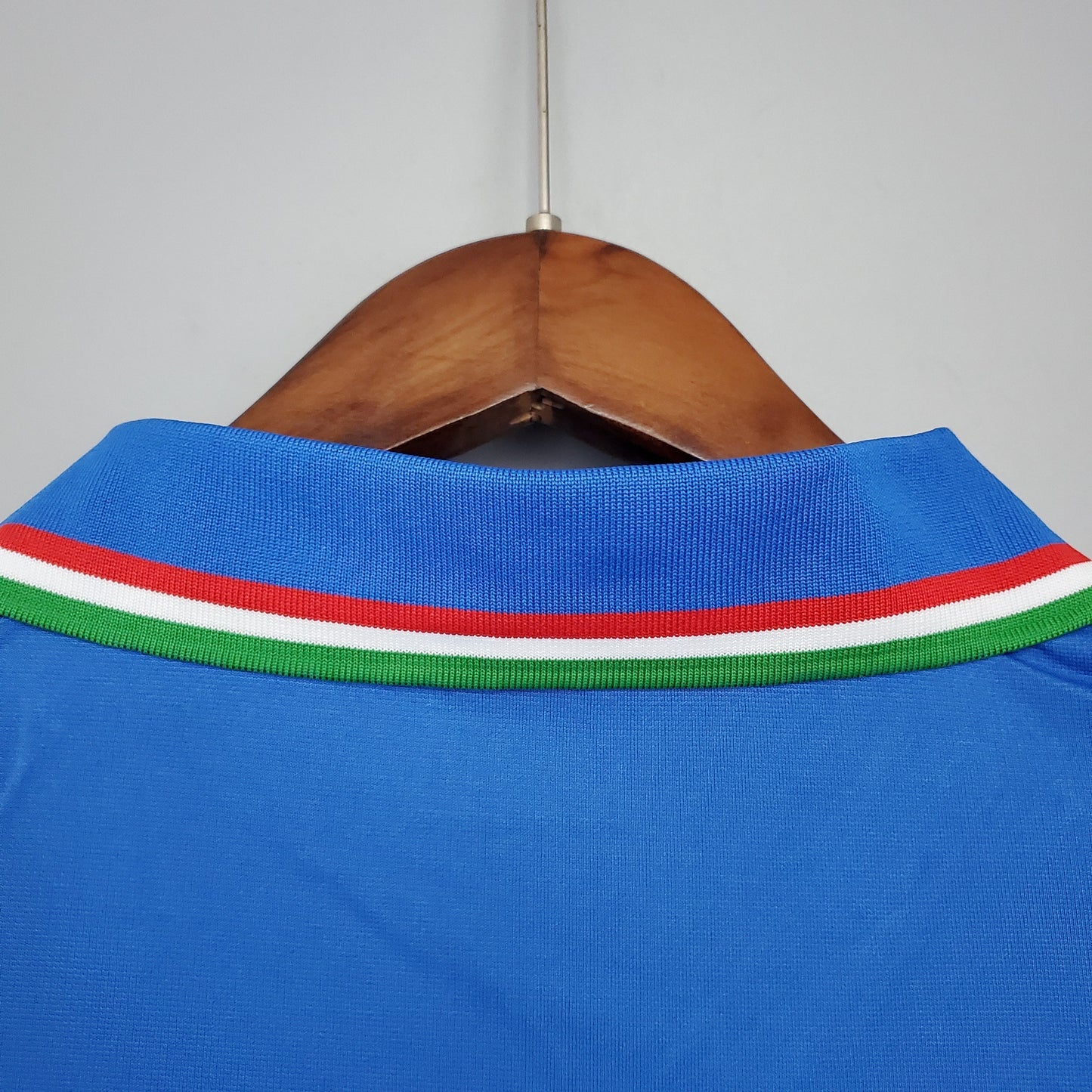 Italy 1982 World Cup Home Retro Soccer Jersey – Le Coq Sportif FIGC Azzurro Rossi Tardelli Kit