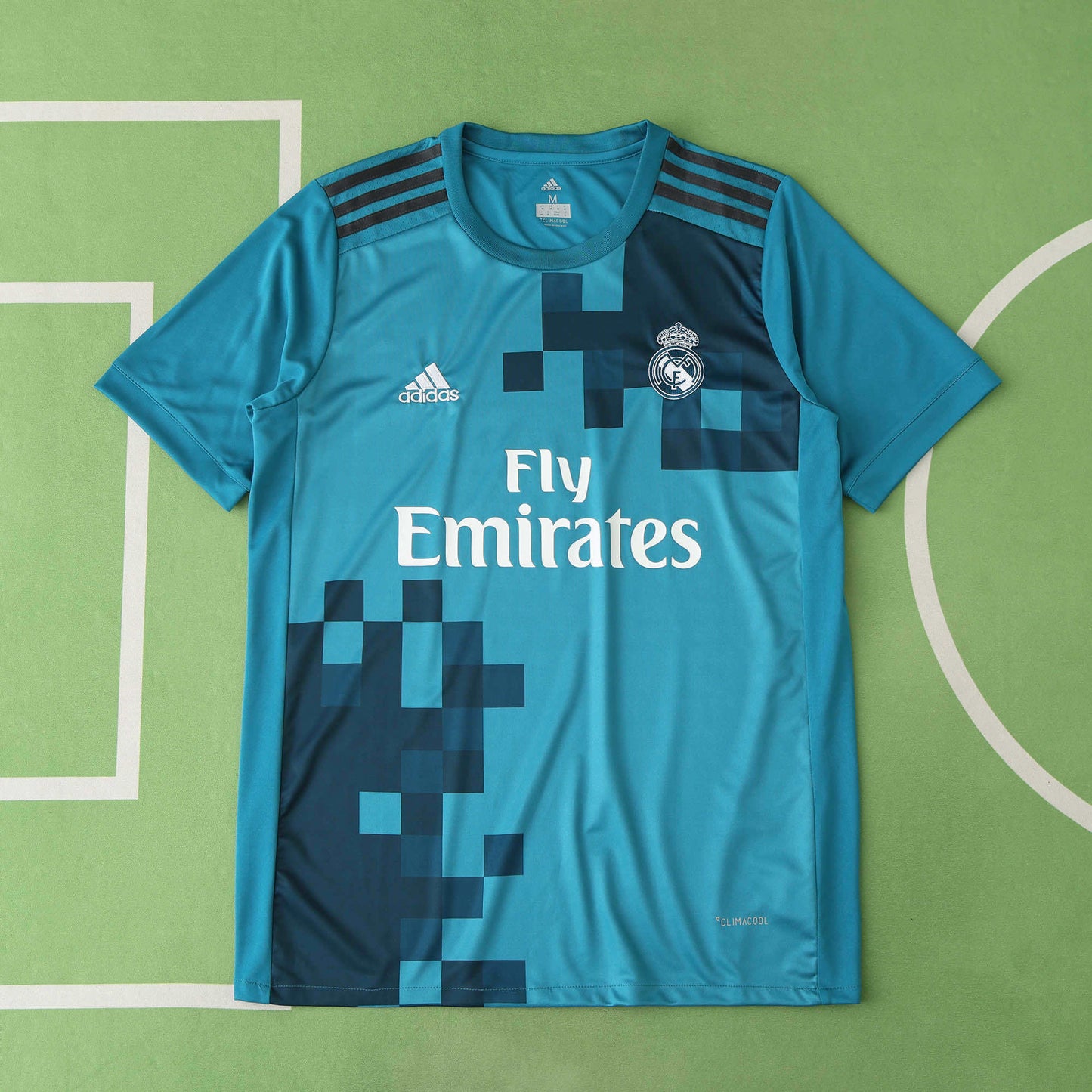 Real Madrid CF Third Retro Fan Version Jersey 2017/18 – Teal Football Shirt with Navy Pixel Block Design