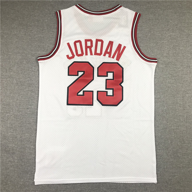 Michael Jordan #23 Chicago Bulls Mitchell & Ness White 1984-85 Rookie Season Home Hardwood Classics Swingman Jersey