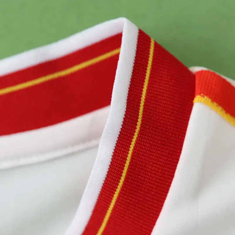Liverpool F.C. Third Retro Jersey 1985/86 | Classic Fan Version Football Shirt
