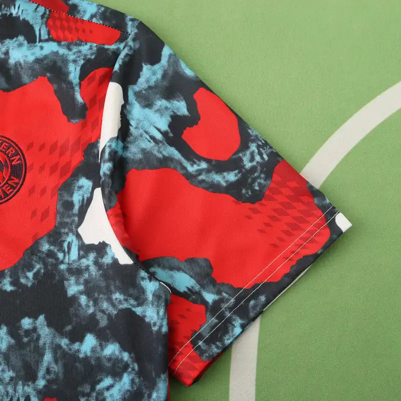 FC Bayern München Training Top Fan Version 2024/25 – Abstract Camo Print Pre-Match Shirt