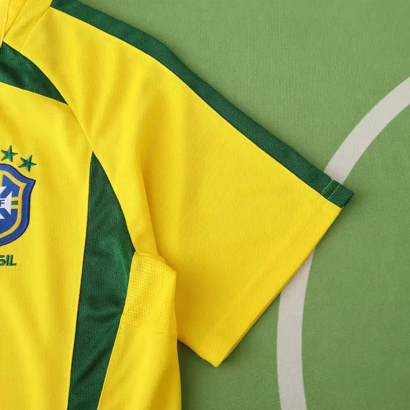 Brazil Home Retro 2002 – Classic Yellow & Green Men's Football Jersey | Fan Version