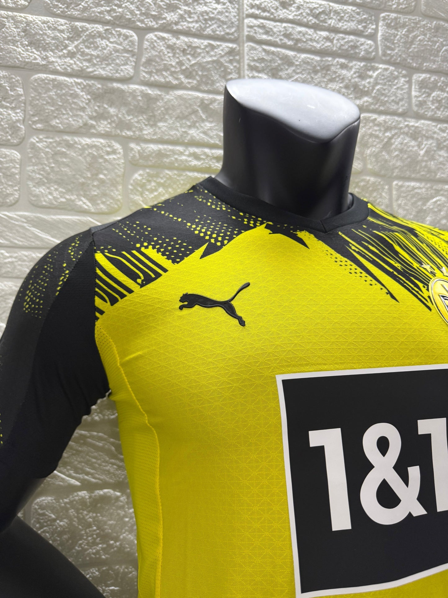 2025-26 Borussia Dortmund Home Player Version Jersey - Men's