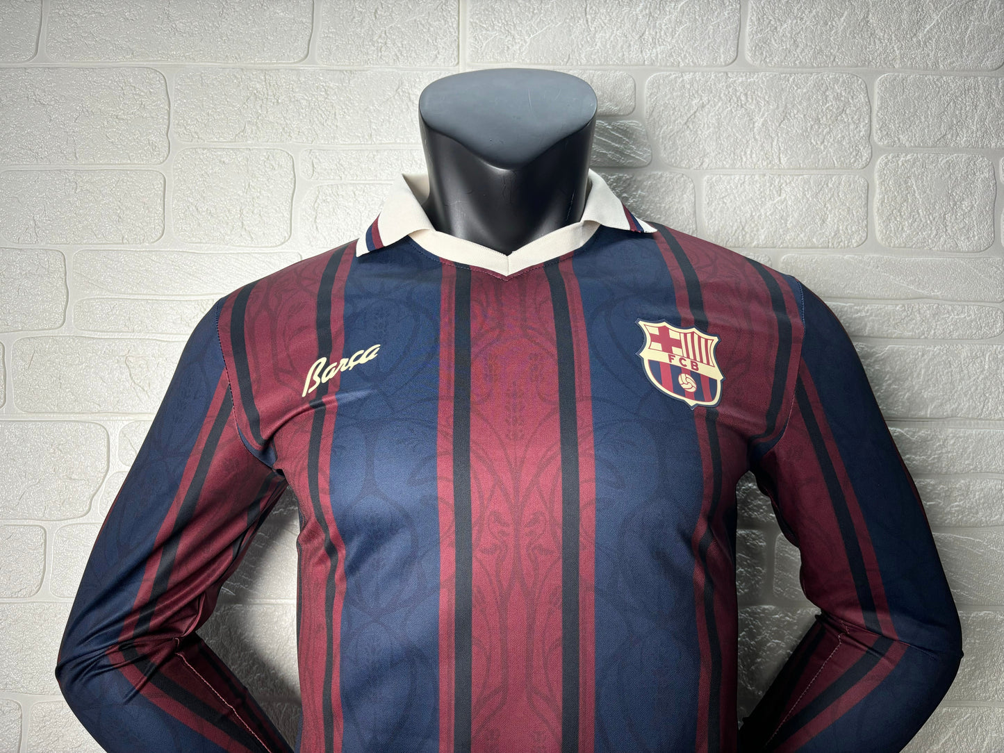 2025/26 FC Barcelona 125th Anniversary Edition Player Version Long Sleeve Jersey - Dark Navy Blue & Deep Burgundy Vertical Stripe - White Retro Polo Collar - Gold Barça Script - Retro FCB Crest - Clean Chest