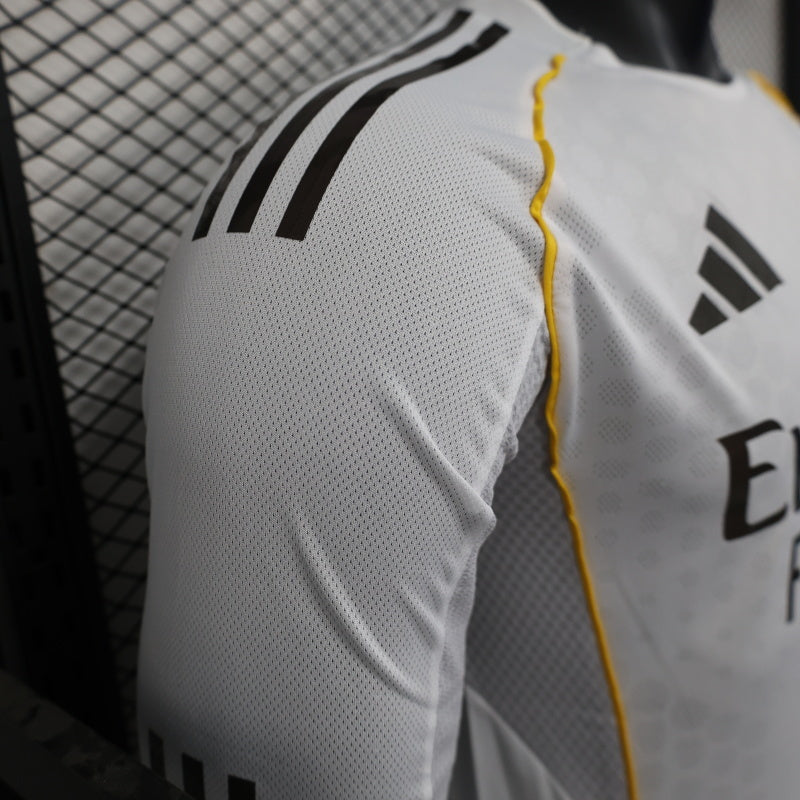 2025/26 Real Madrid Home Long Sleeve Player Version Jersey - White Grey Tonal Fine Texture - Gold Yellow Side Seam Piping - Emirates Fly Better
