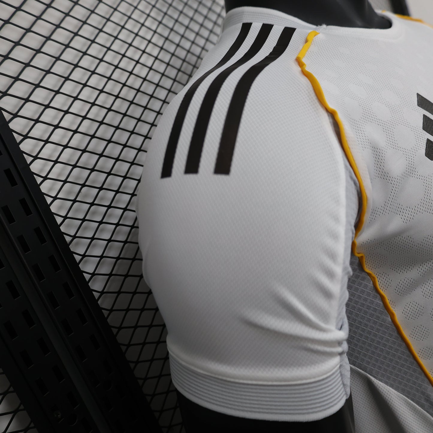 2025/26 Real Madrid Home Player Version Jersey -  White Grey Tonal Diamond Honeycomb Texture - Gold Yellow Side Seam Piping - Emirates Fly Better