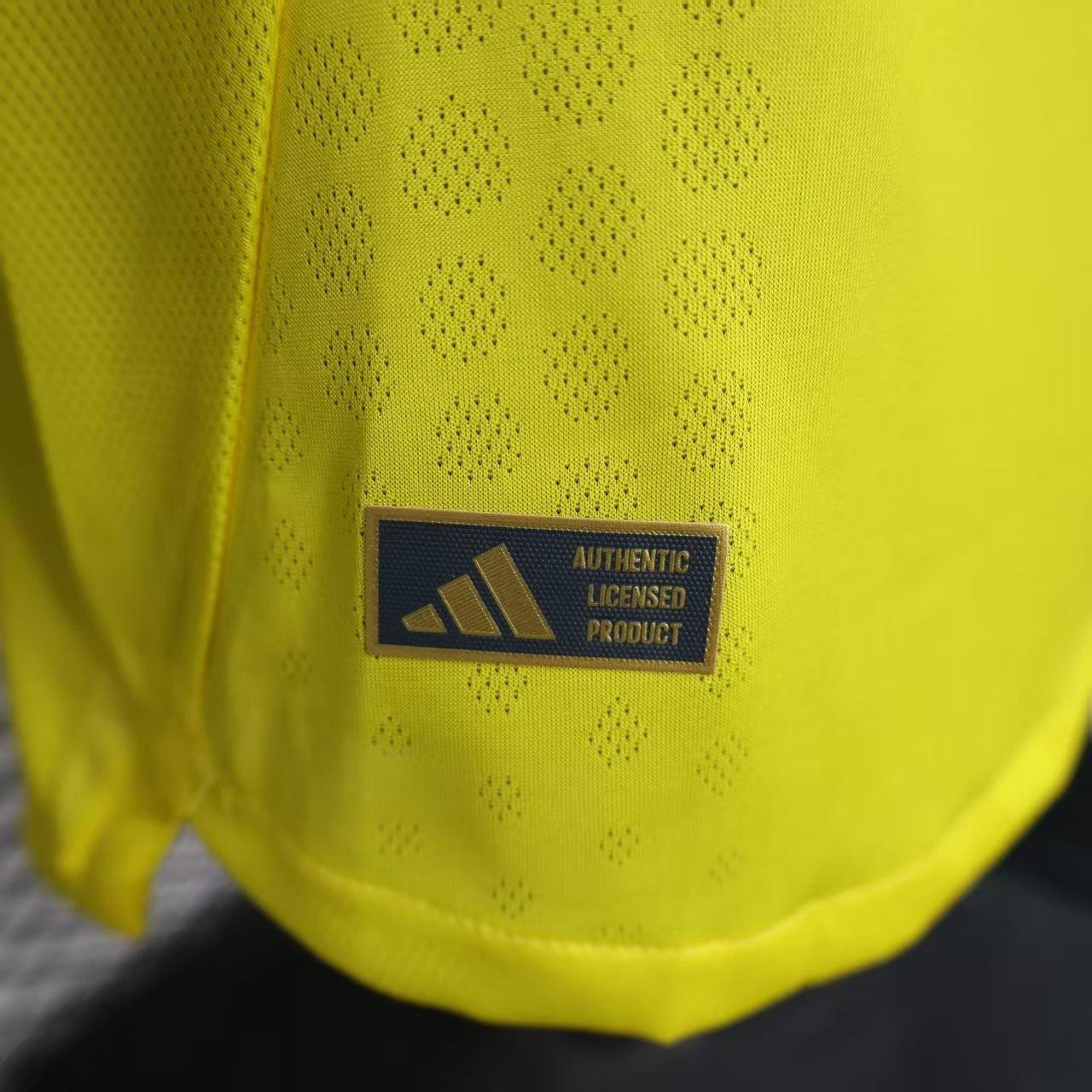 2025/26 Club América Home Long Sleeve Player Version Jersey - Yellow Body Black Upper Chest Red Blue Geometric Colour Block Panels -Yellow Long Sleeves - Club América Crest - Caliente.mx Principal Sponsor