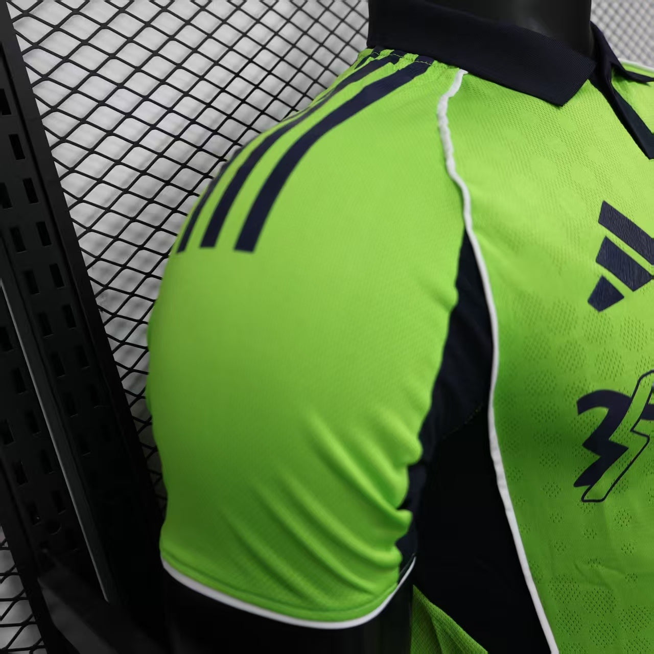 2025-26 Fulham Second Away Player Version Jersey - Men's
