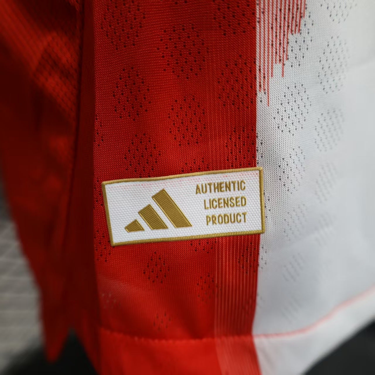 2025/26 Bayern Munich Home Long Sleeve Player Version Jersey - Red Body White Jagged Side Panels -  Long Sleeve - FC Bayern Crest - Deutsche Telekom T Logo White