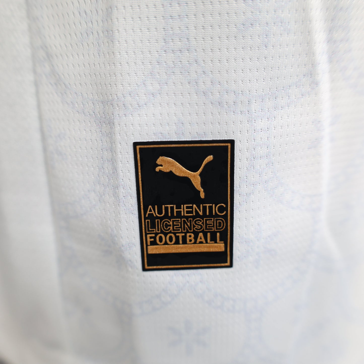 2025/26 Bahia Home Player Version Jersey -  White Body - Dark Navy Blue V-Neck Collar & Sleeve Cuffs - Black Puma Logo - Bahia Crest Three Gold Stars - Clean Chest