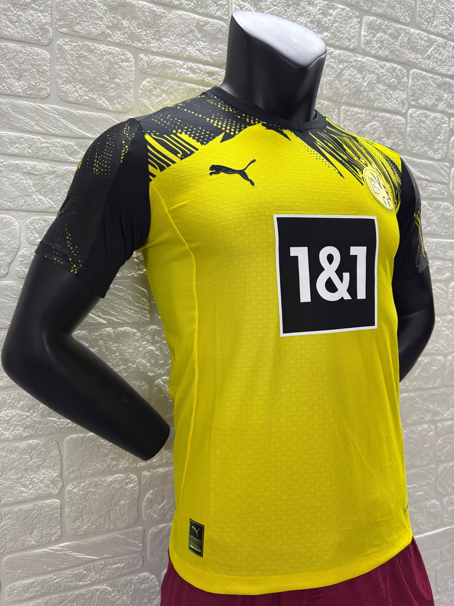 2025-26 Borussia Dortmund Home Player Version Jersey - Men's