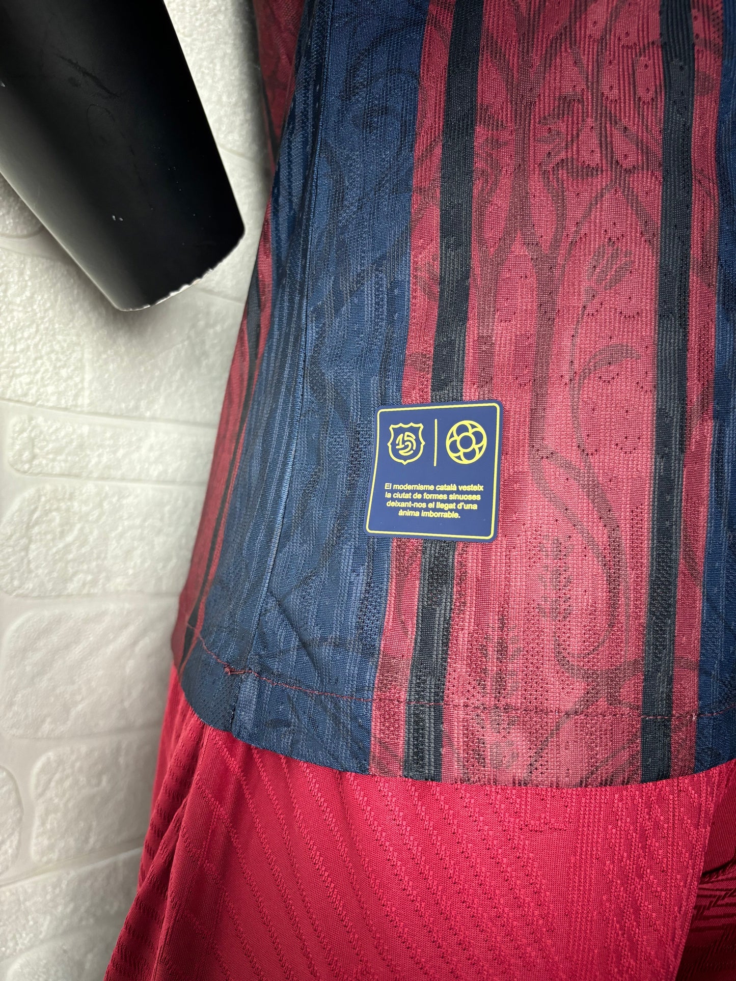 2025/26 FC Barcelona 125th Anniversary Edition Player Version Jersey - Dark Navy Blue & Deep Red Vertical Stripe - White V-Neck Collar - Gold Barça Script - Vintage FCB Crest - Clean Chest
