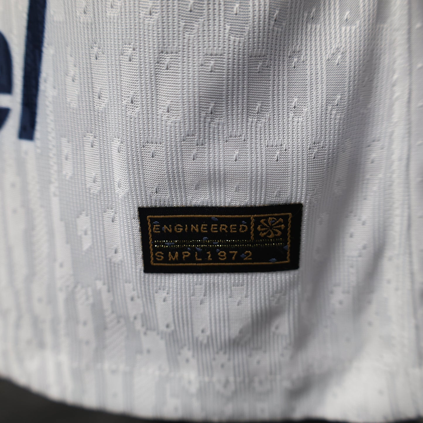 2025/26 Pumas UNAM Home Player Version Jersey -  White Navy Blue Gold Chest Panel - DHL - Mifel - Pumas Lion Crest