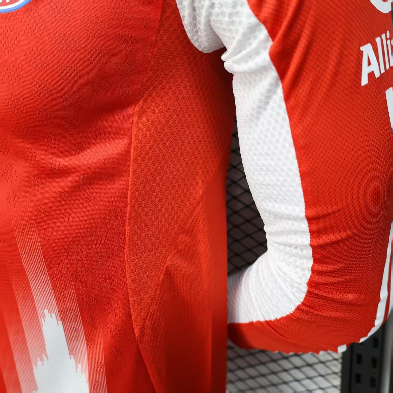 2025/26 Bayern Munich Home Long Sleeve Player Version Jersey - Red Body White Jagged Side Panels -  Long Sleeve - FC Bayern Crest - Deutsche Telekom T Logo White