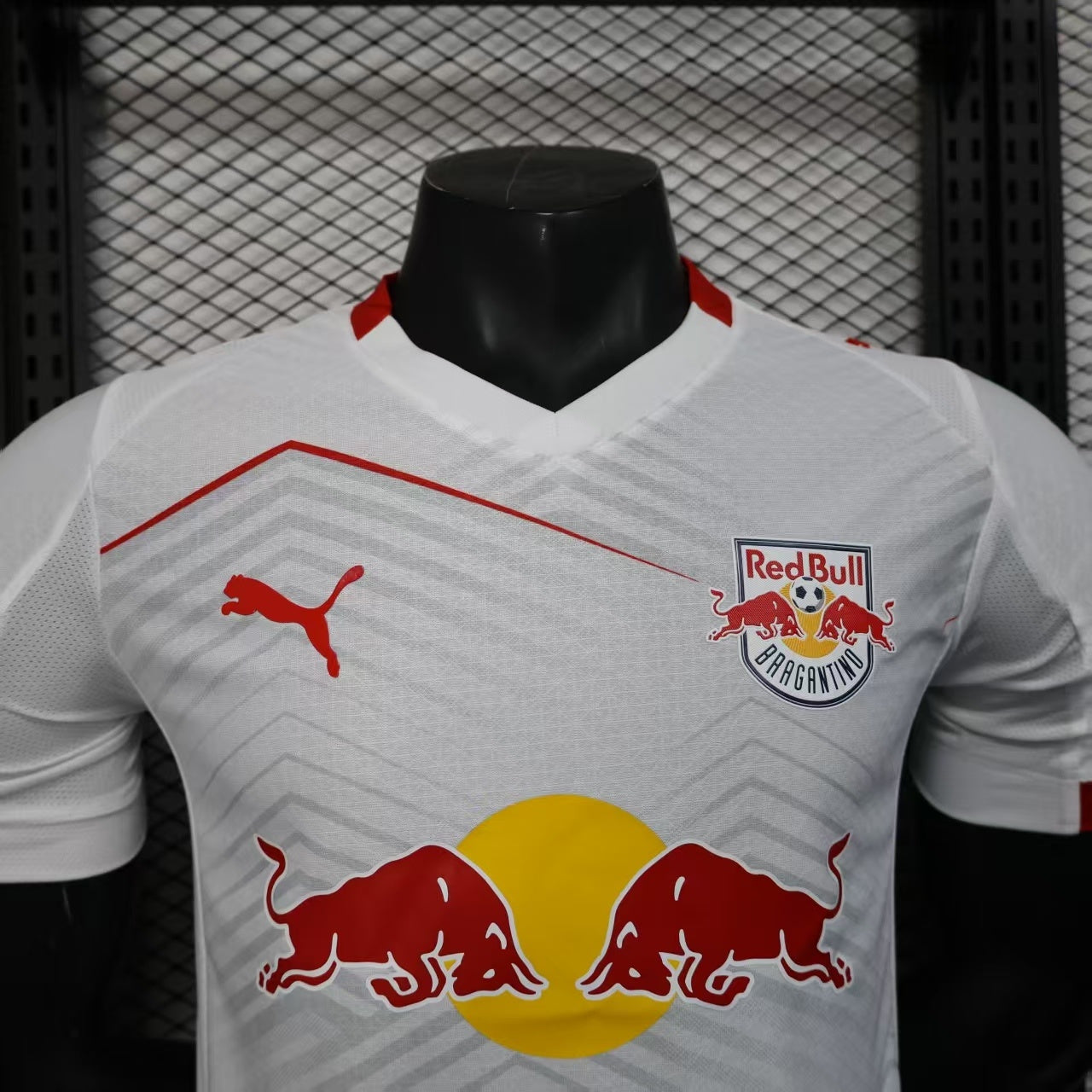 2025/26 Red Bull Bragantino Home Player Version Jersey -  White Silver Grey Large V-Shape Chevron Pattern - Red Bull Double Bull Yellow Sun Crest