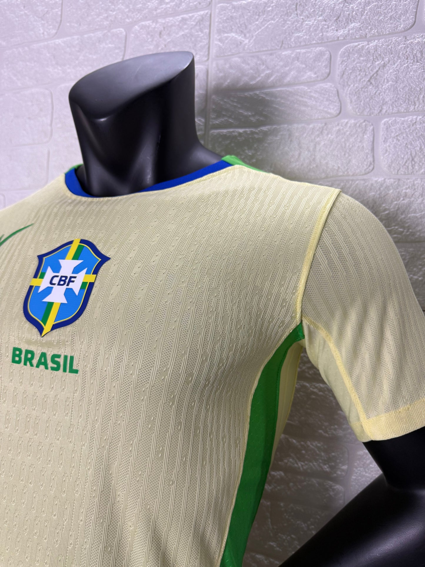 2025-26 Brazil Home Player Version Jersey - Men's